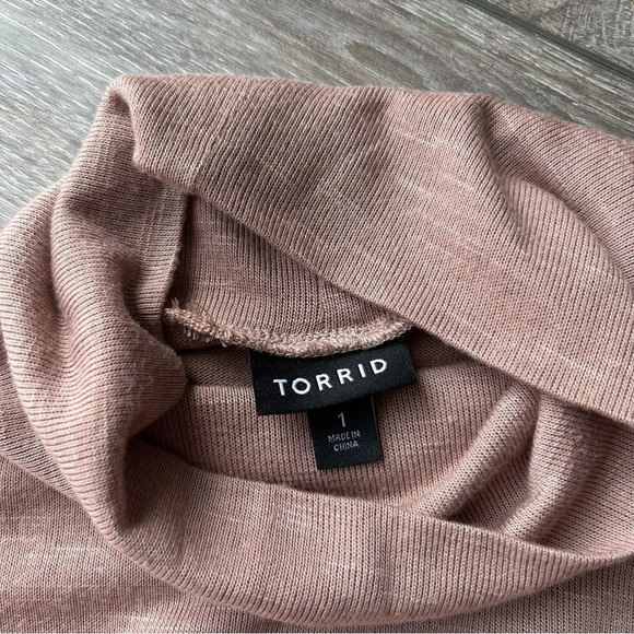 Super Soft Plush Turtleneck Sharkbite Hem Tunic Sweatshirt - Picture 8 of 16